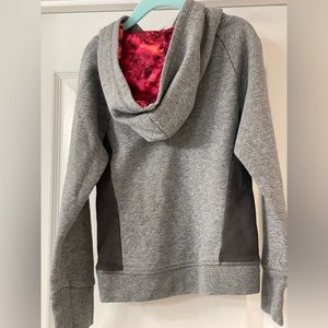 Champion Girls Sweatshirt with Hood, Size Small 6/6X